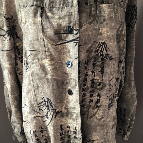 Chico’s Oriental Print Silk & Linen Pocket Shirt - Picture 4 of 11